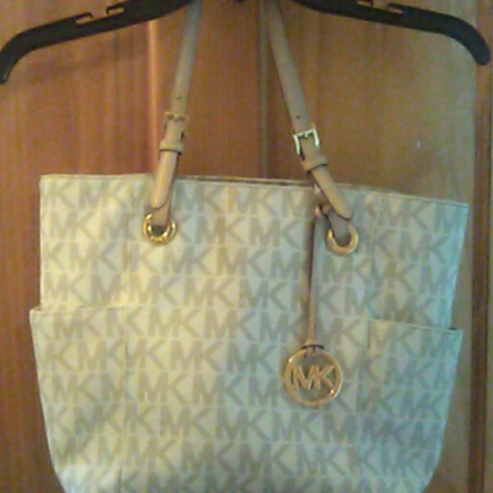 Womens tote bag